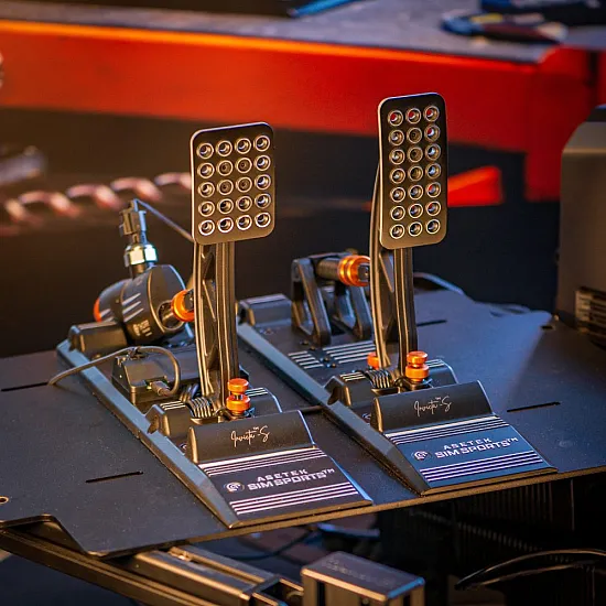 Asetek Invicta S Serie Pedaalset